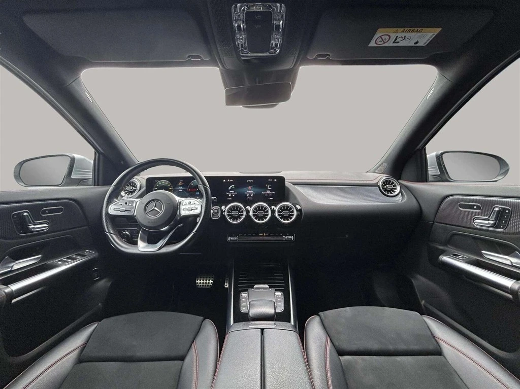 Mercedes-Benz-EQA-image-12