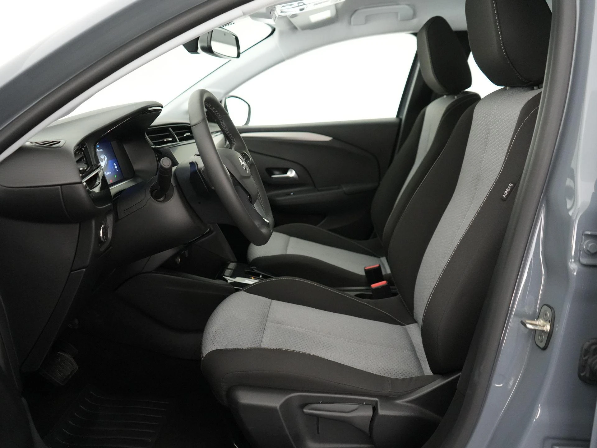 Opel-Corsa-image-10