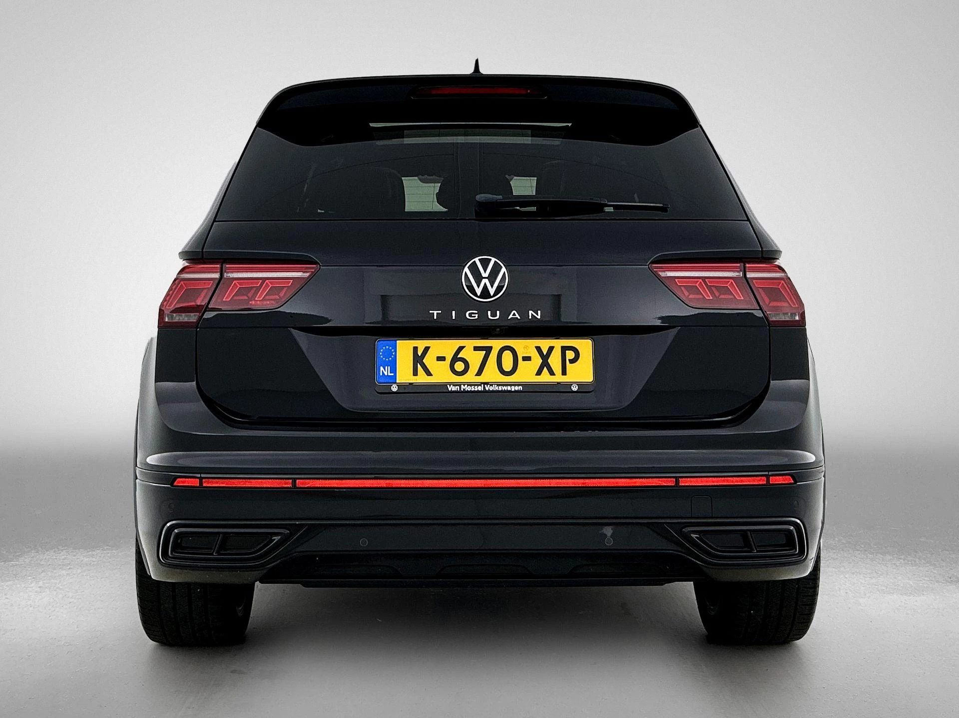 Volkswagen Tiguan 1.5 TSI R-Line Business+