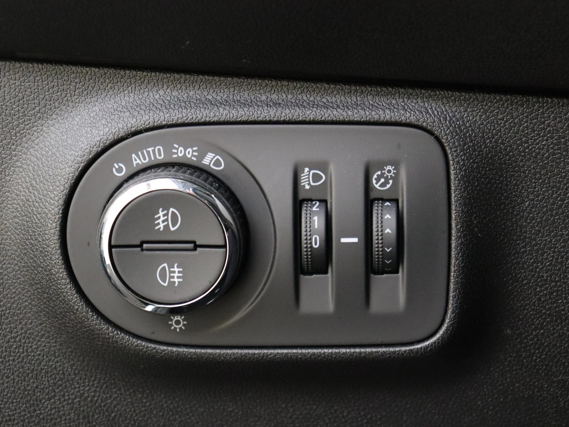 Opel-Corsa-image-21