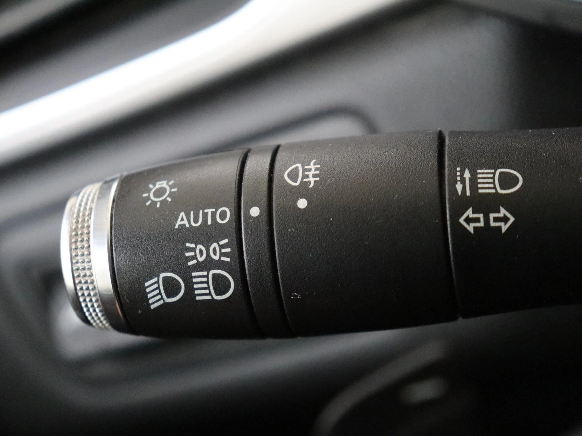 Renault-Captur-image-21