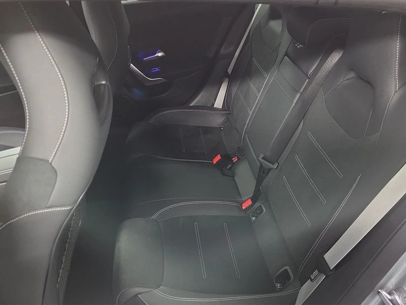 Mercedes-Benz CLA 200 d AMG Line SHOOTING BRAKE KAMERA SITZH L AMG LineX118 CLA 200 d AMG Line SHOOTING BRAKE KAMERA SITZH L AMG Line