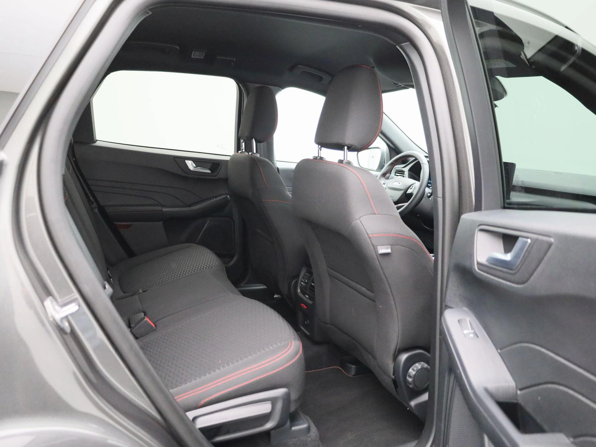 Ford-Kuga-image-37