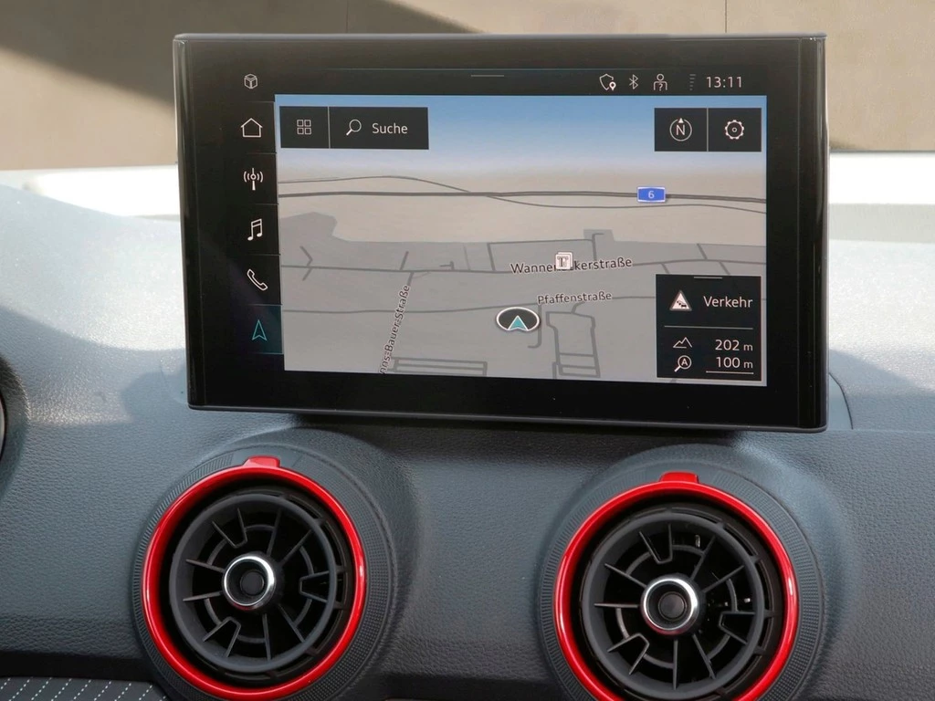 Audi Q2 35 TFSI S line UVP 51290 LEDER AHK SONOS