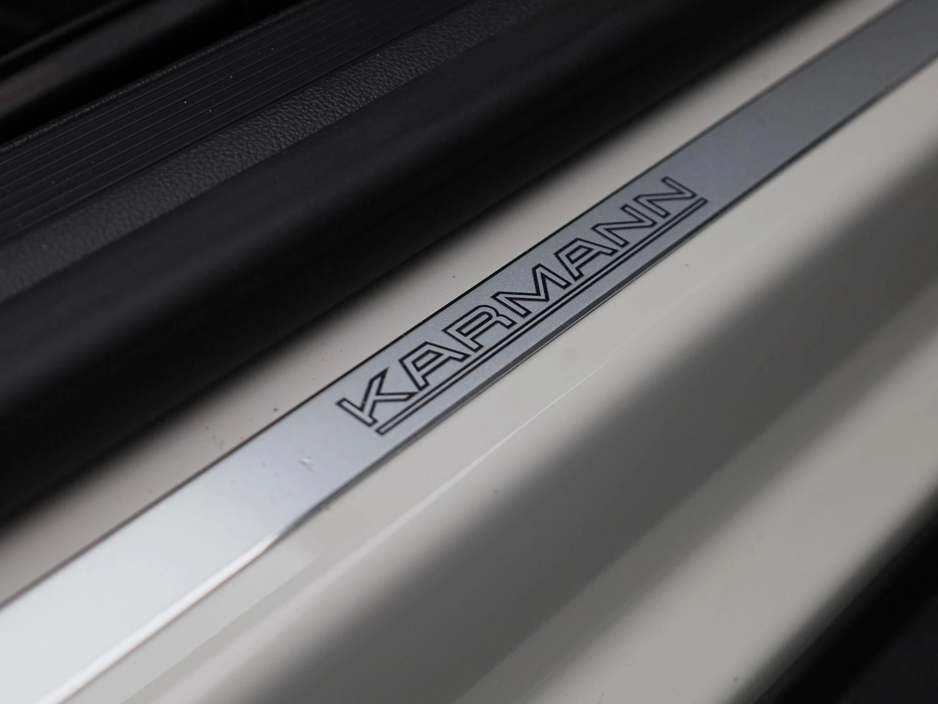 Volkswagen-T-Roc-image-38