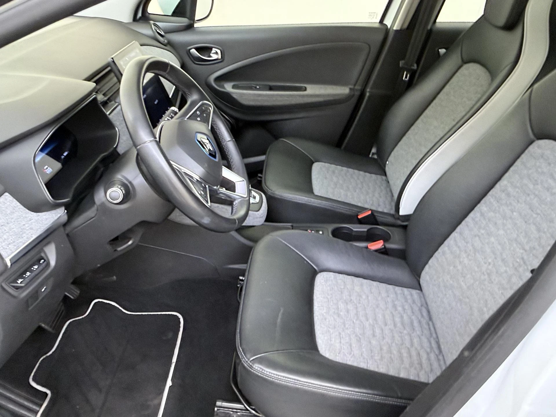 Renault-ZOE-image-14