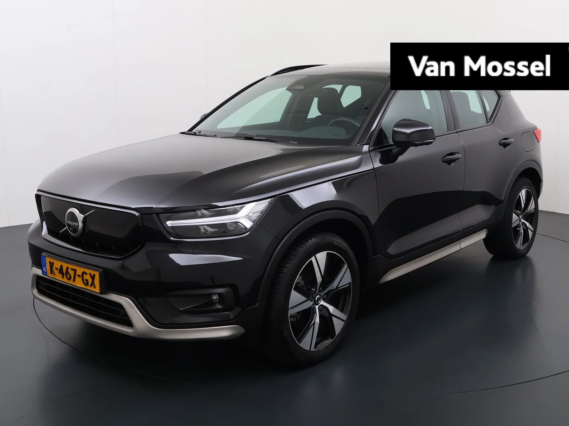 Volvo-XC40-image-0