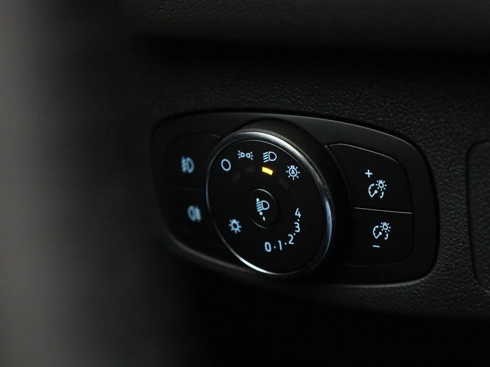 Ford-Focus-image-23