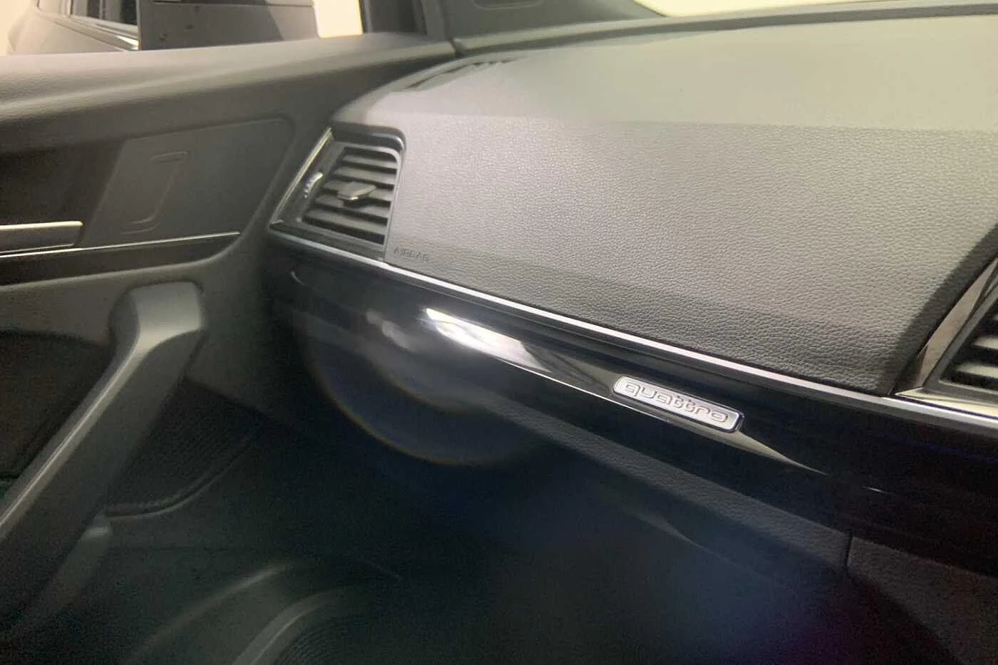 Audi-Q5-image-20