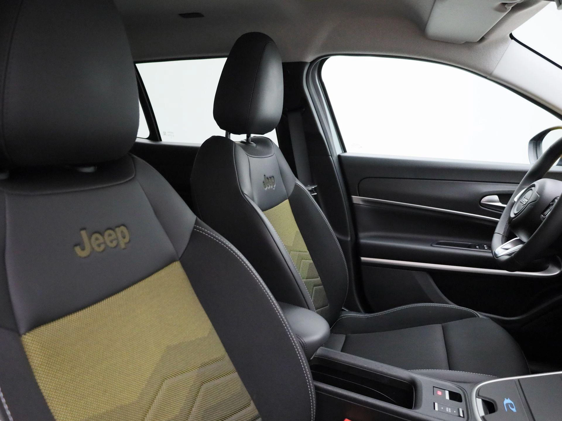 Jeep-Avenger-image-30