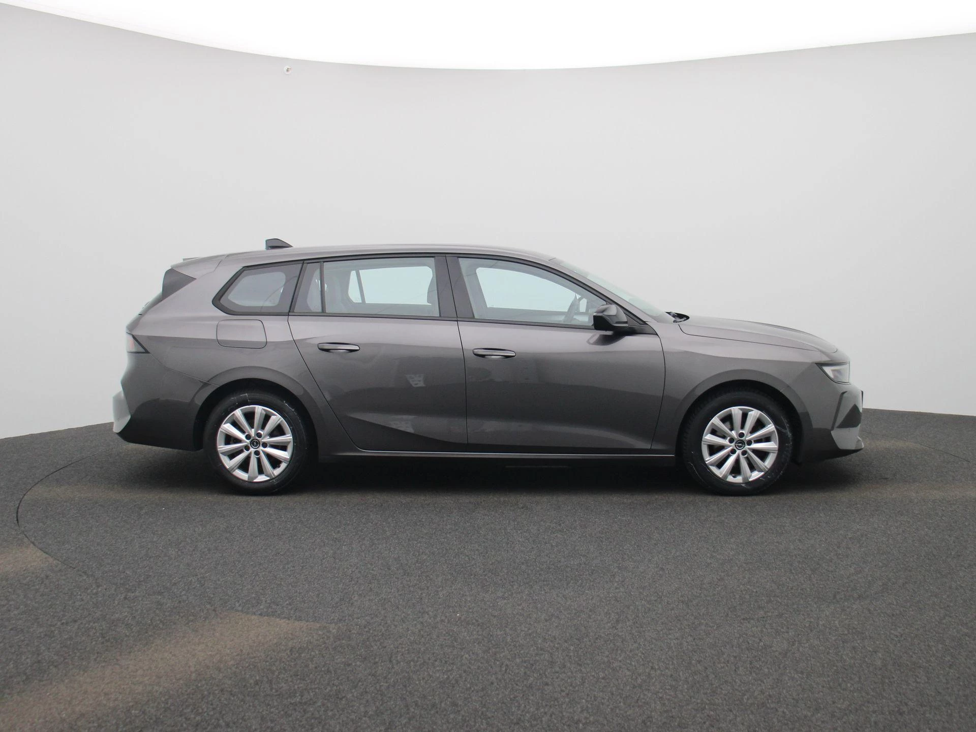 Opel-Astra-image-5