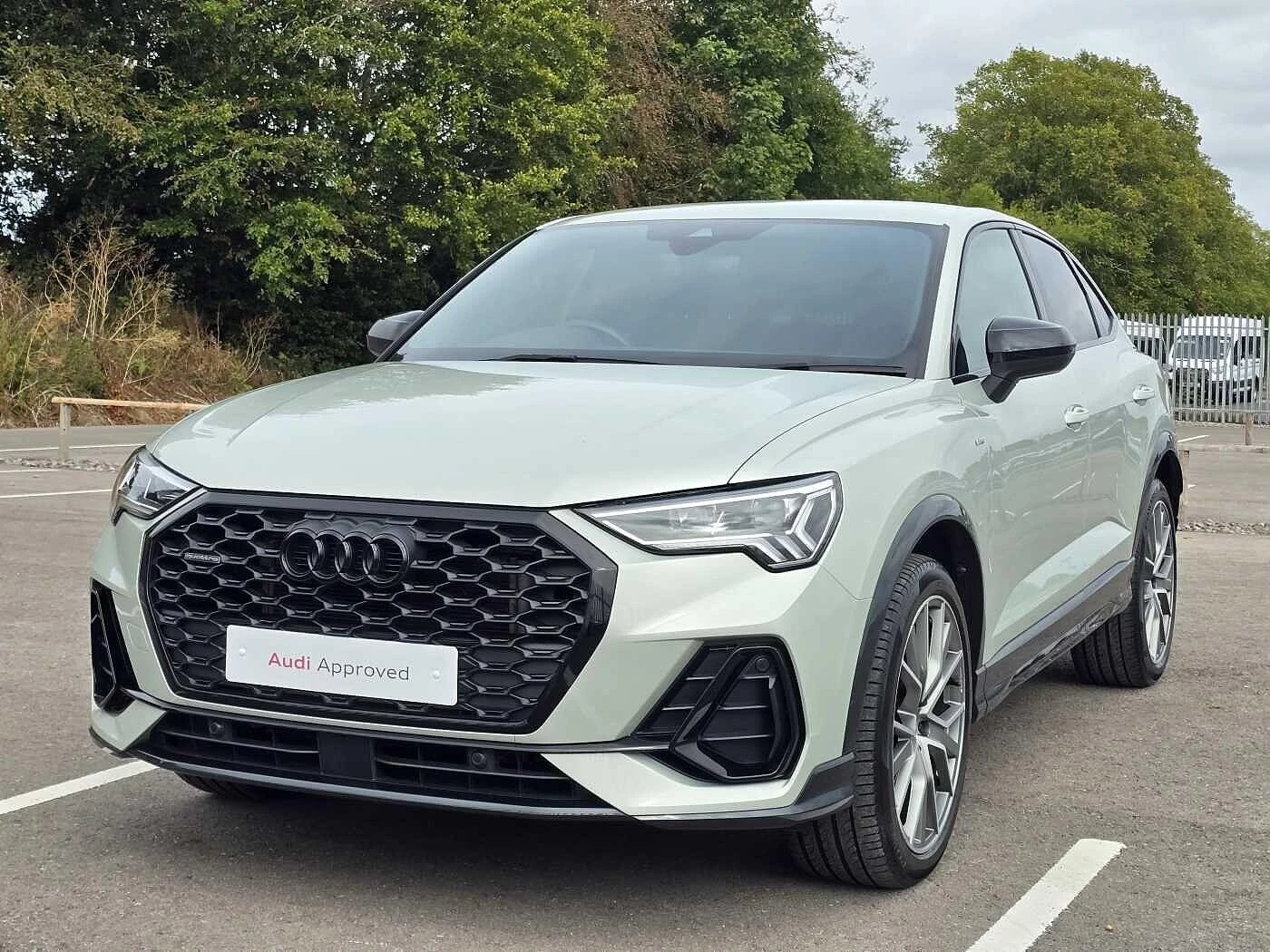 Audi-Q3-image-21