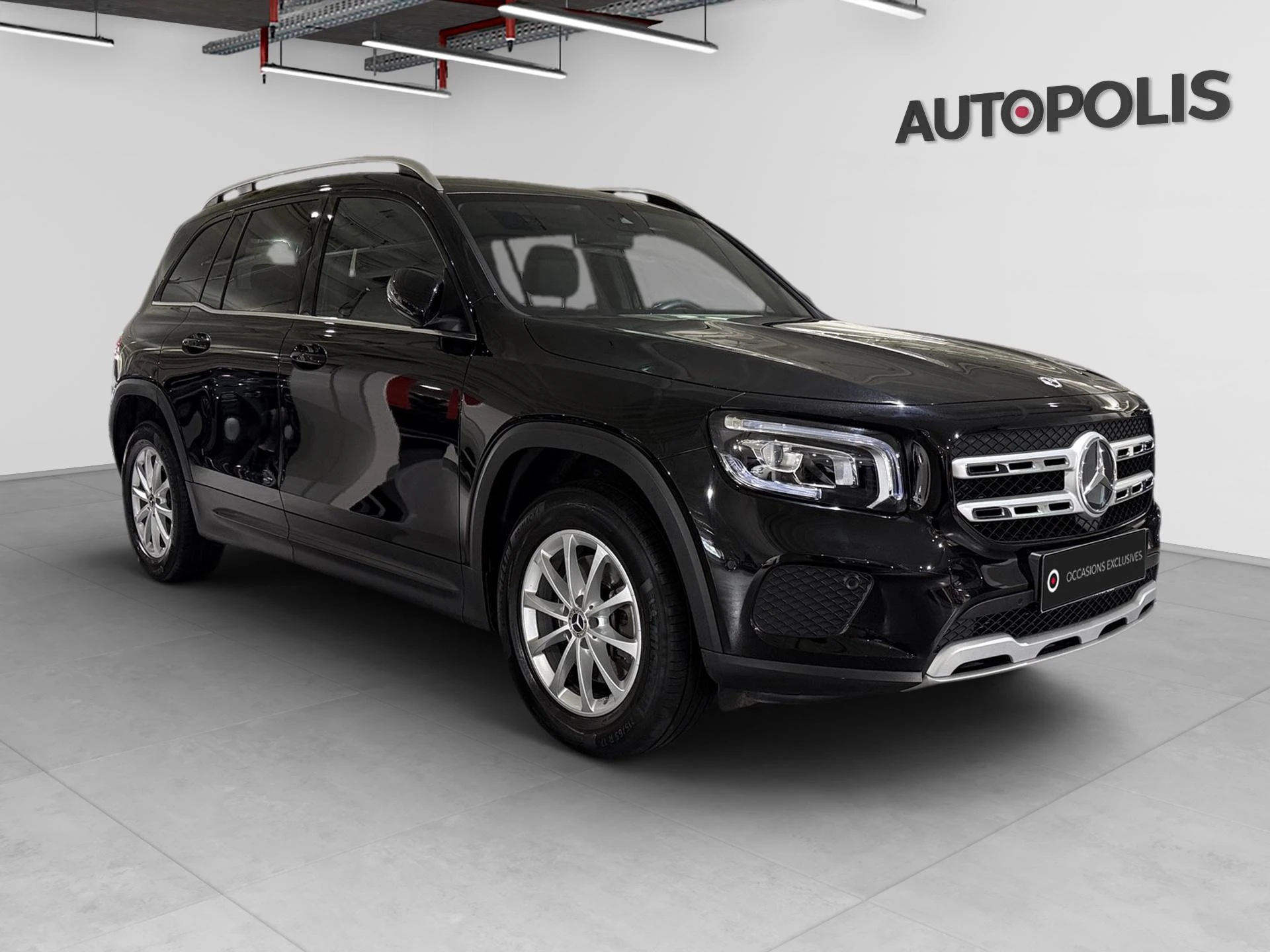 Mercedes-Benz-GLB-image-20