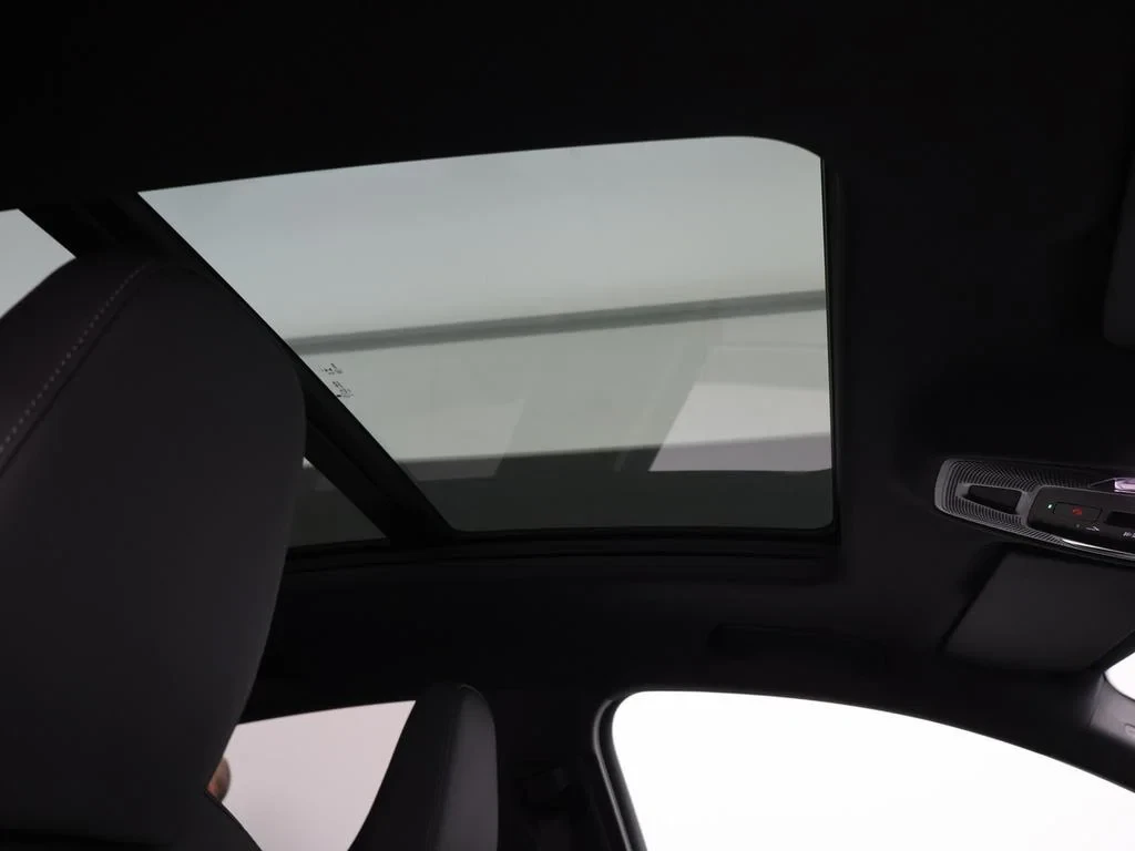 Audi-Q6 e-tron-image-12