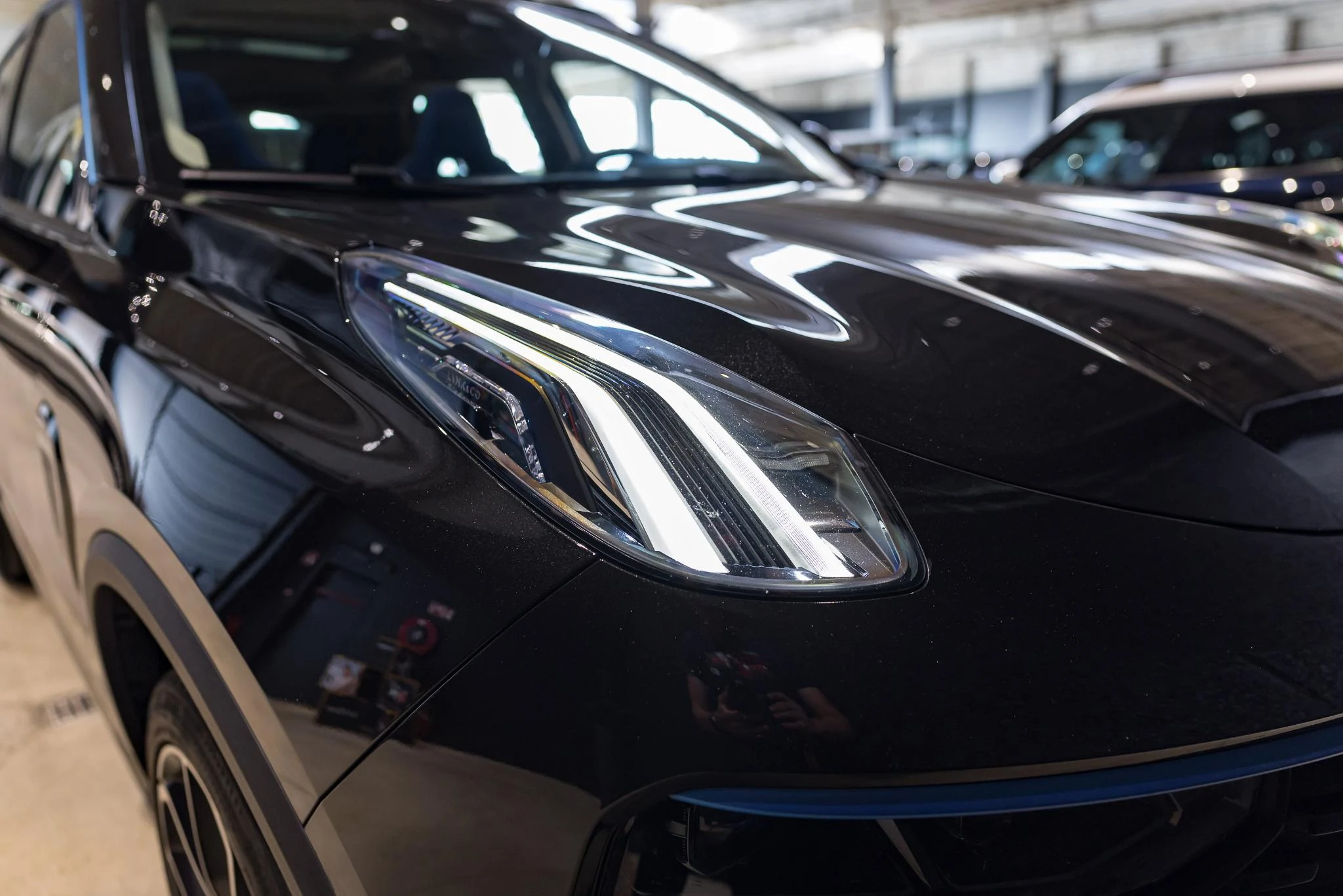 Lynk & Co-01-image-7