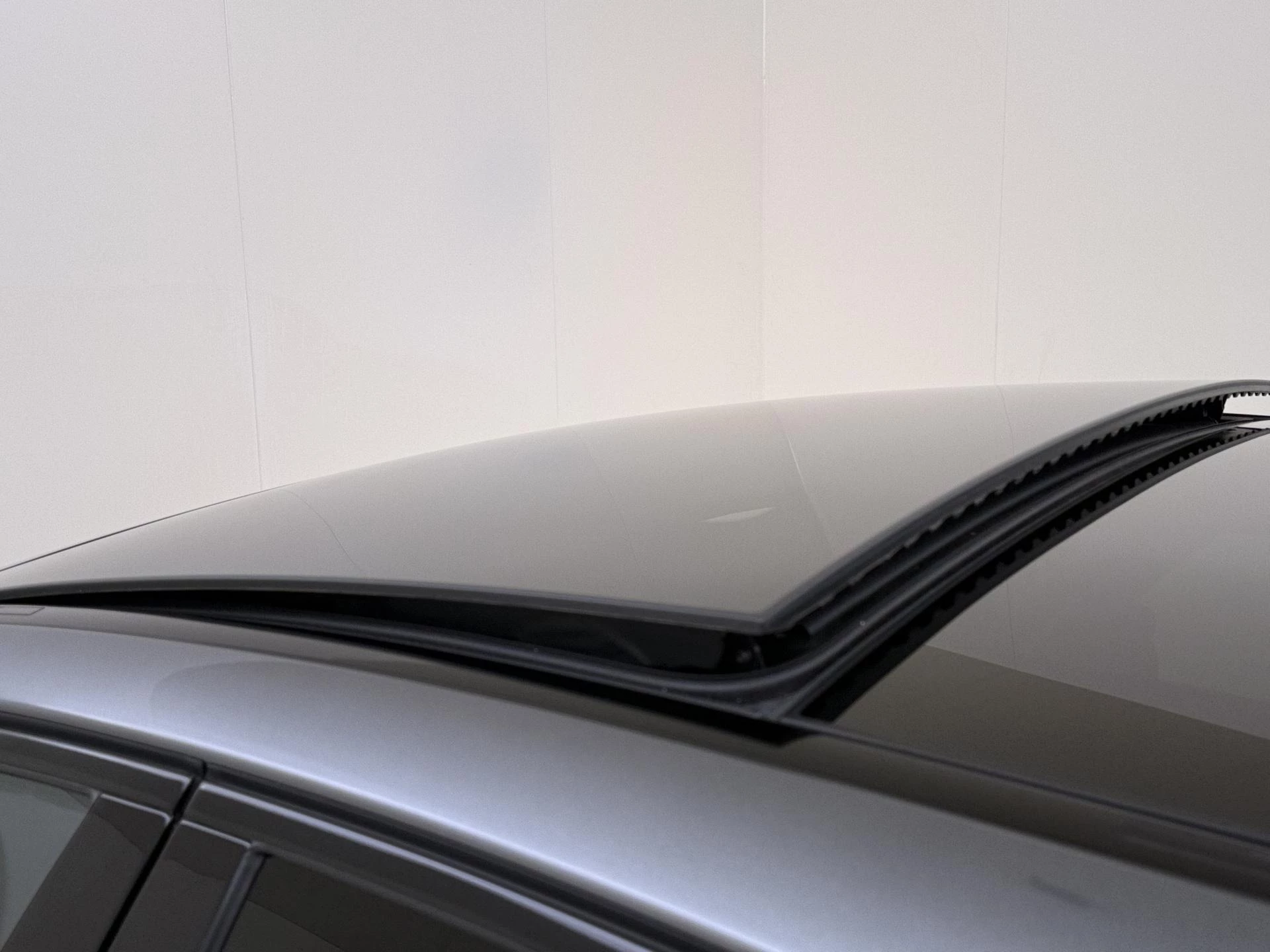 Mercedes-Benz-S-Klasse-image-27