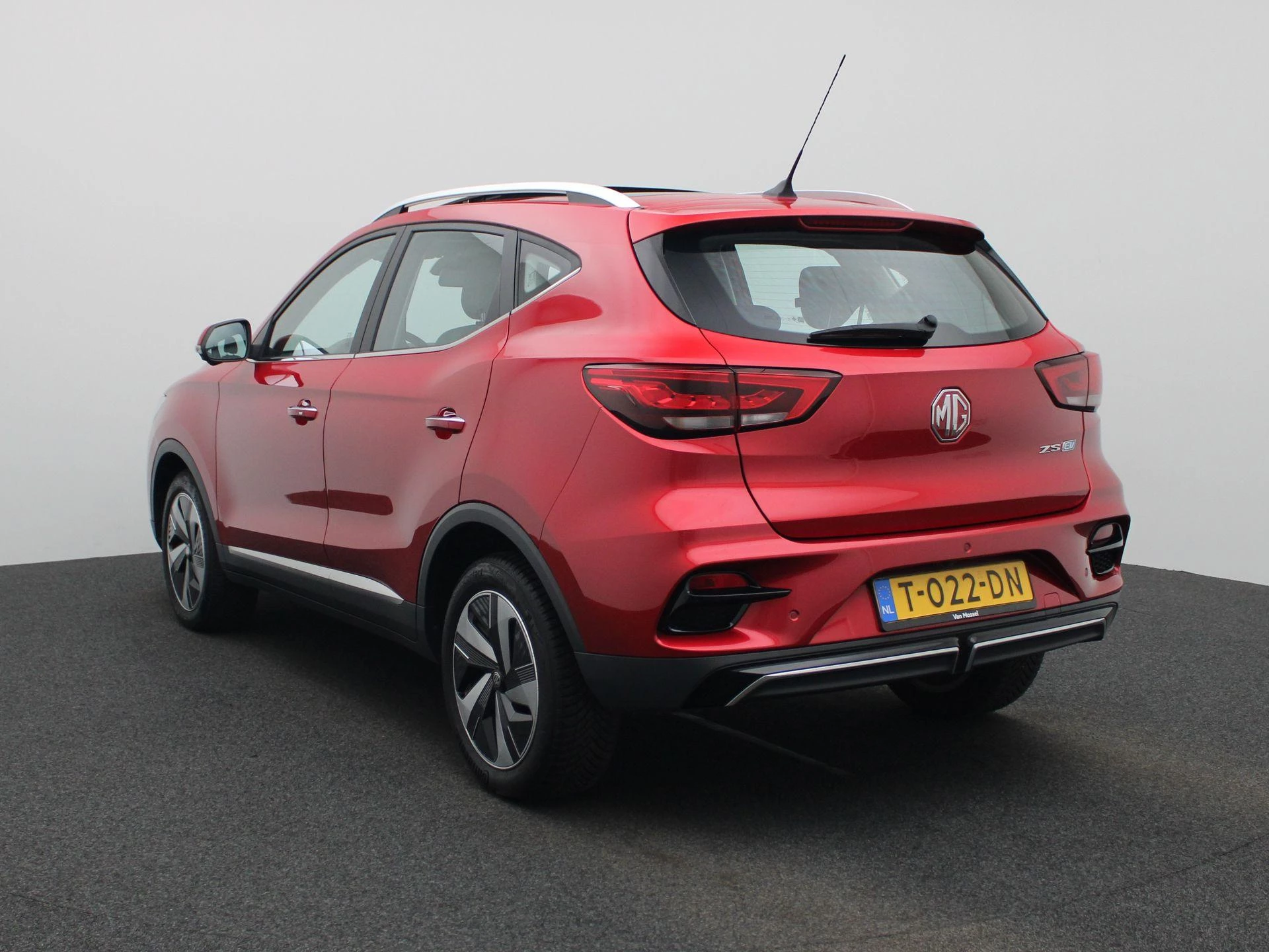 MG ZS EV