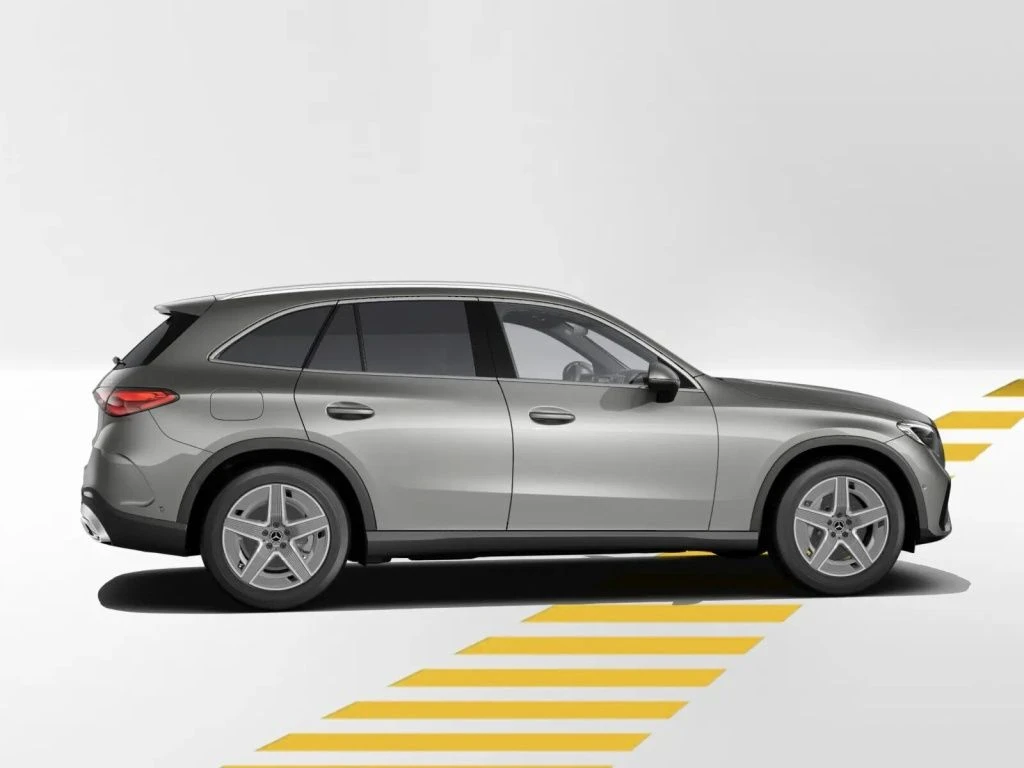 Mercedes-Benz-GLC 200-image-7