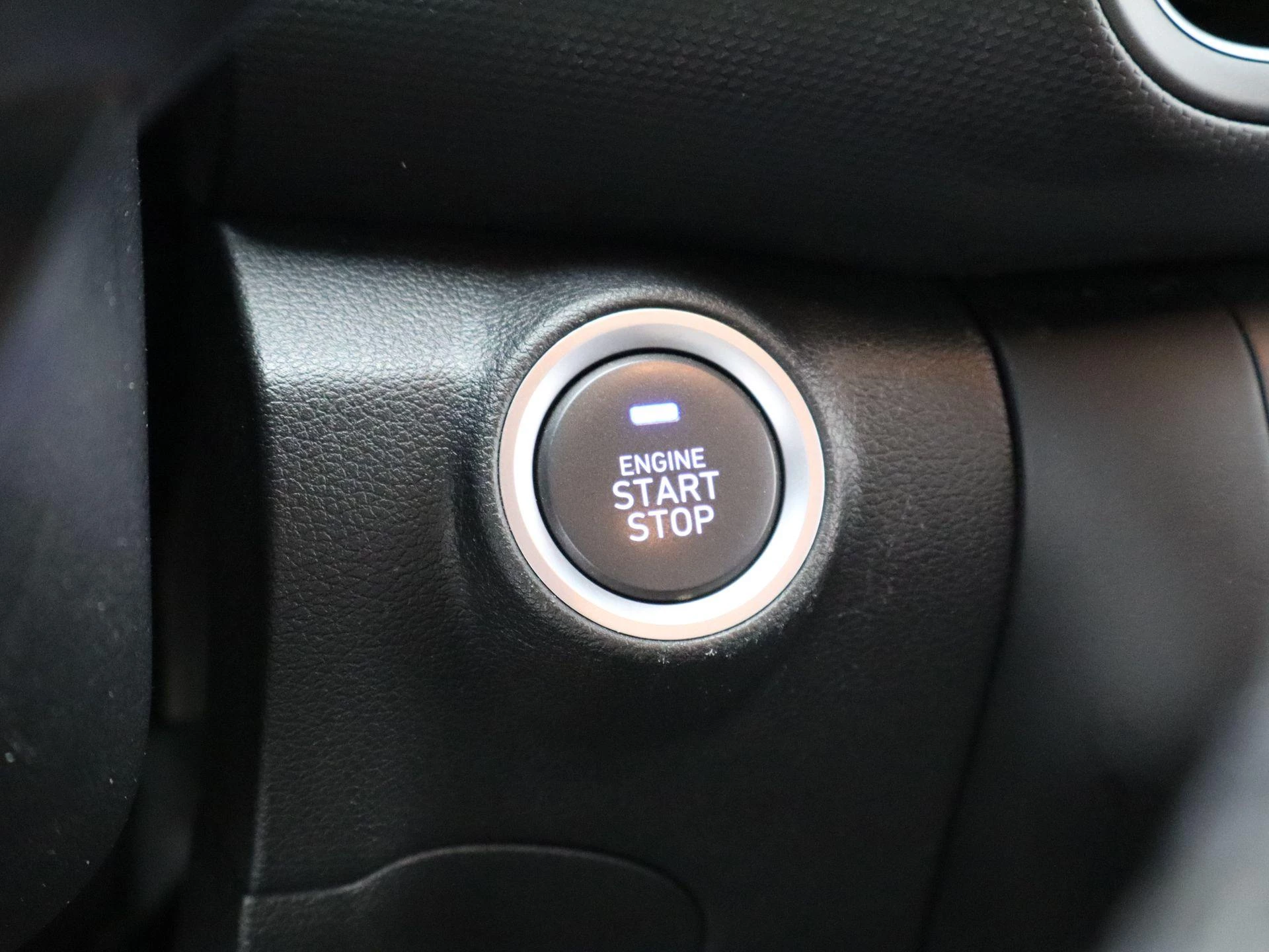 Hyundai-Kona-image-19