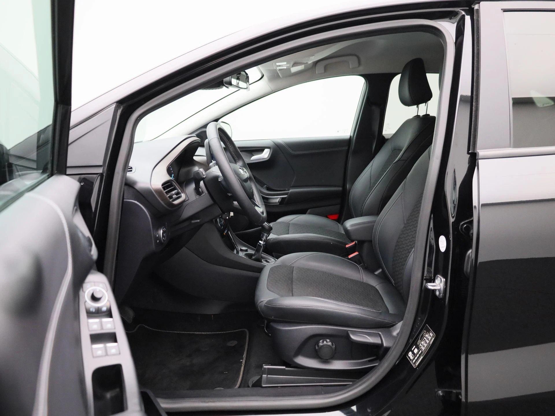 Ford-Puma-image-8