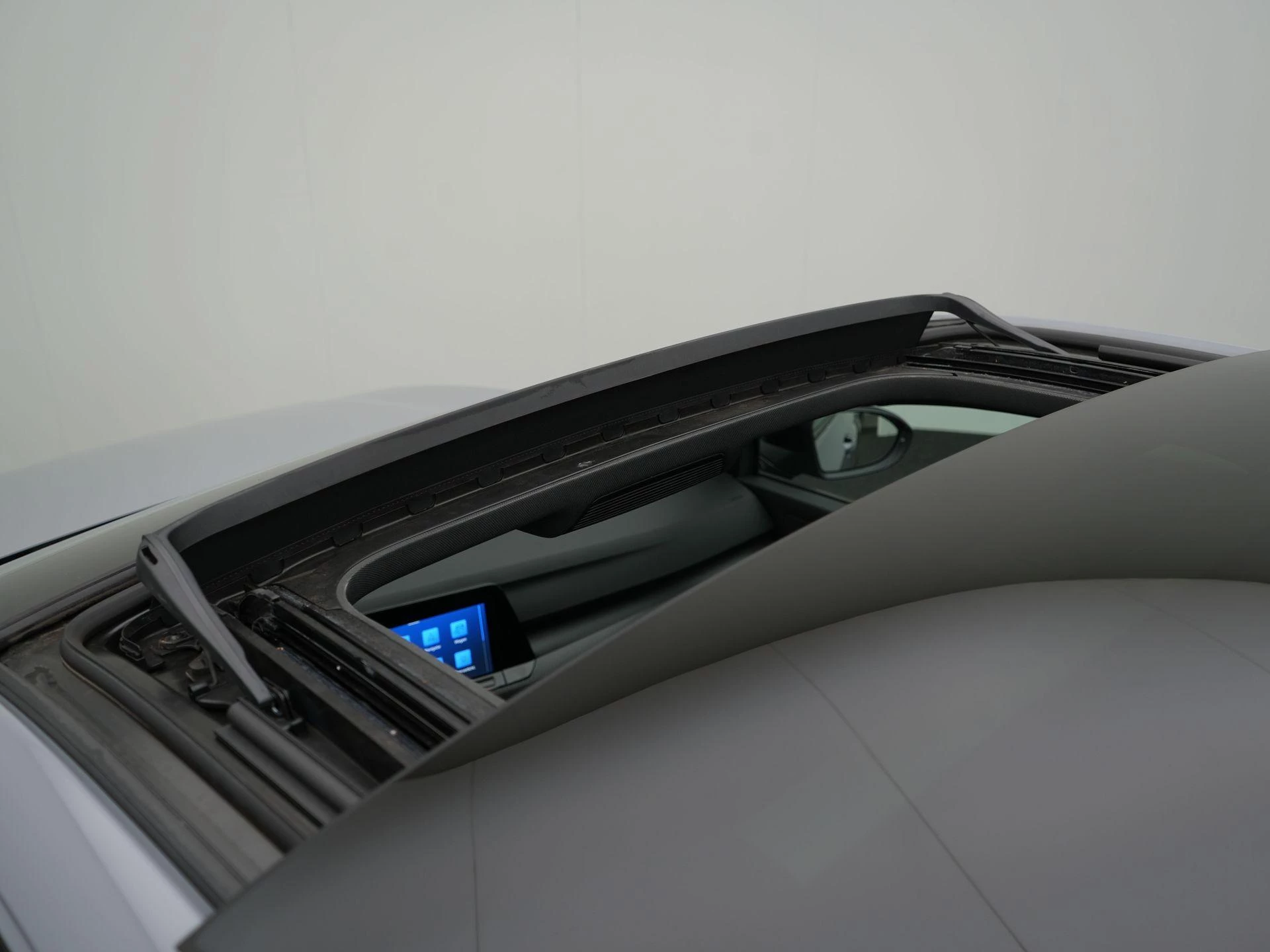 Volkswagen-Golf-image-42