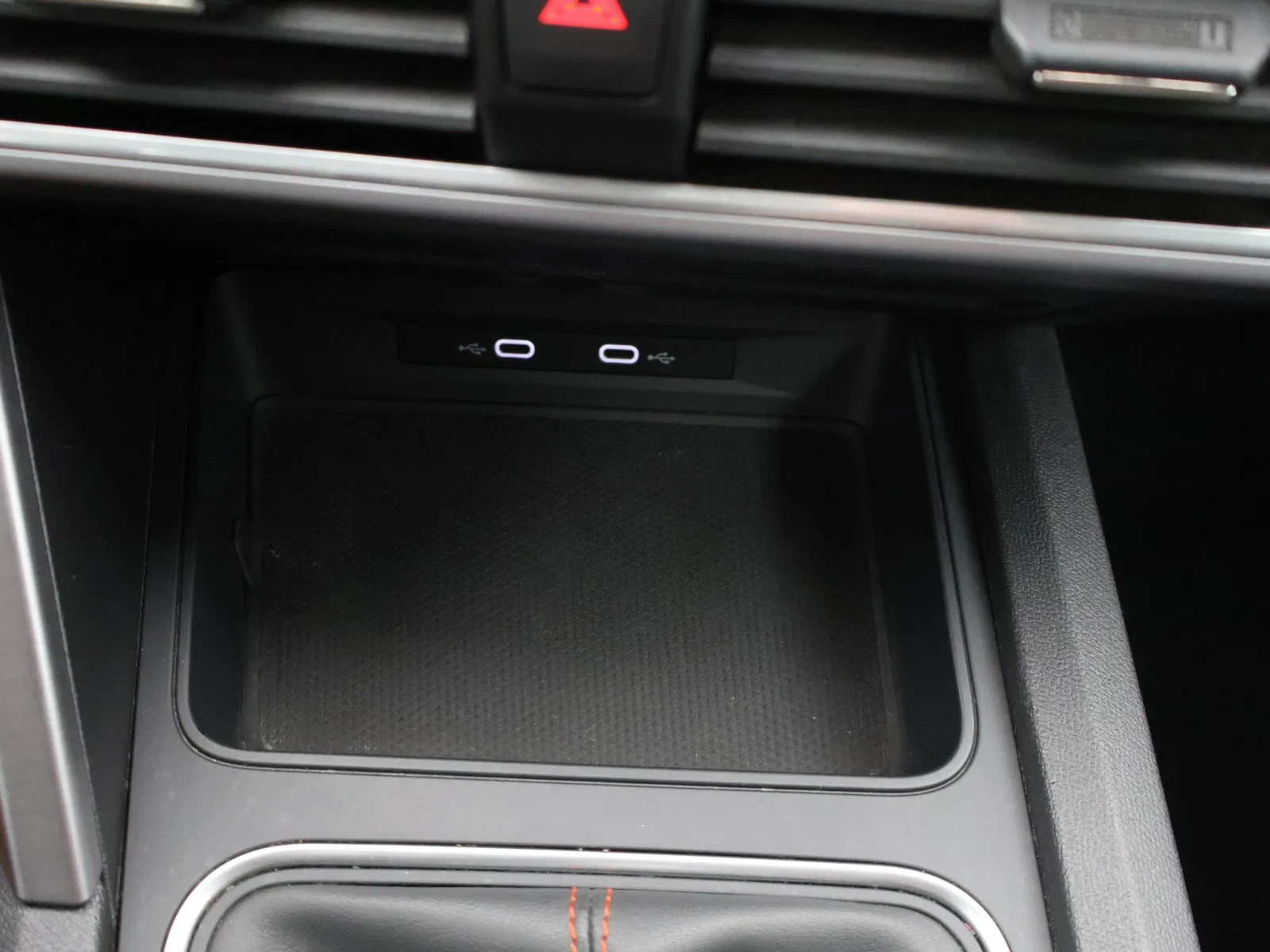SEAT Leon Leon 1.5TSI FR 130PK *VIRTUAL COCKPIT*LEDER*PDC*CRUISE*NAVI*APP-CONNECT*KEYLESS GO*...*