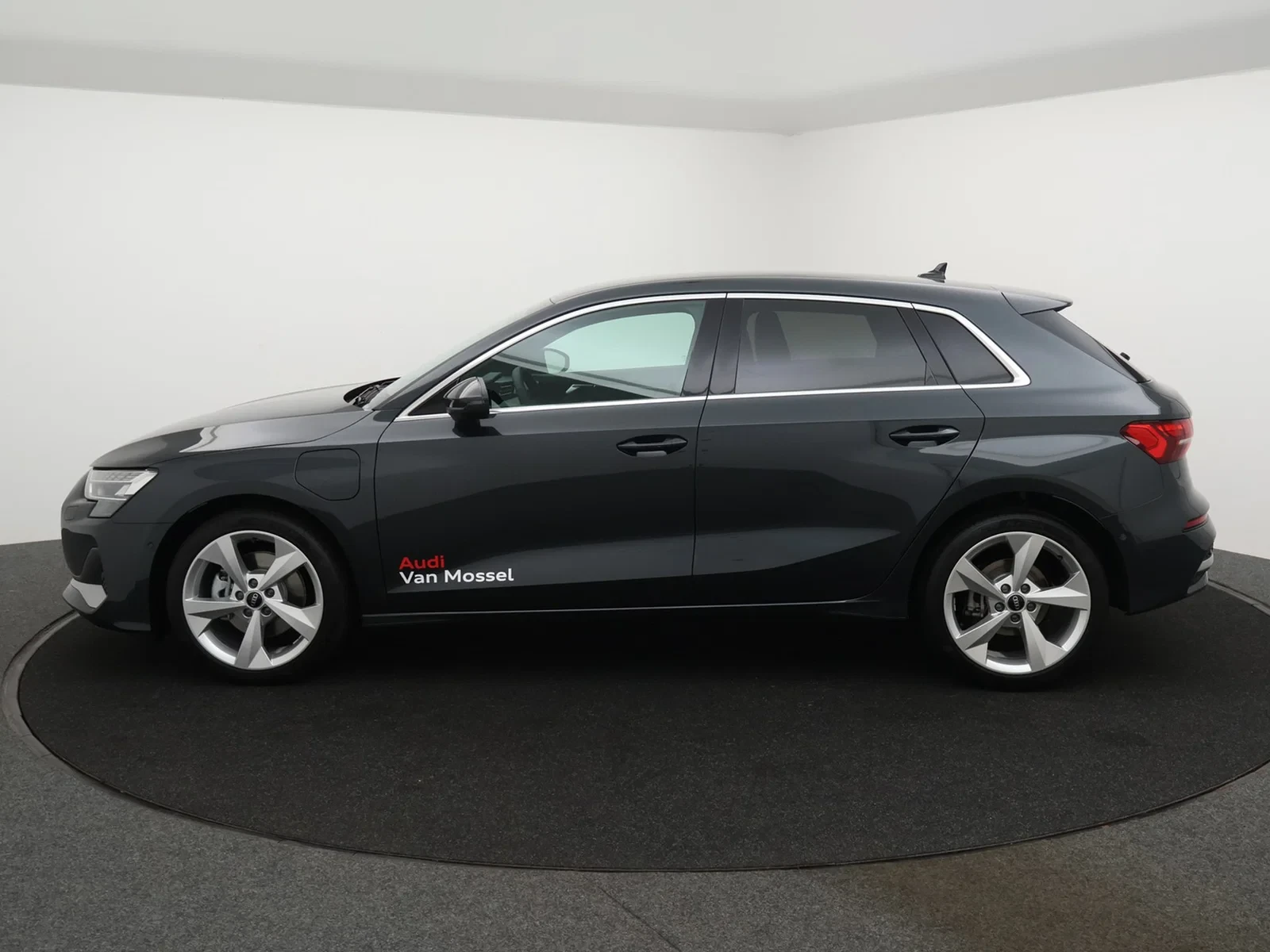 Audi A3 Sportback PHEV Audi A3 Sportback Advanced 40TFSIe PHEV 204PK AUTOMAAT * DEMO *