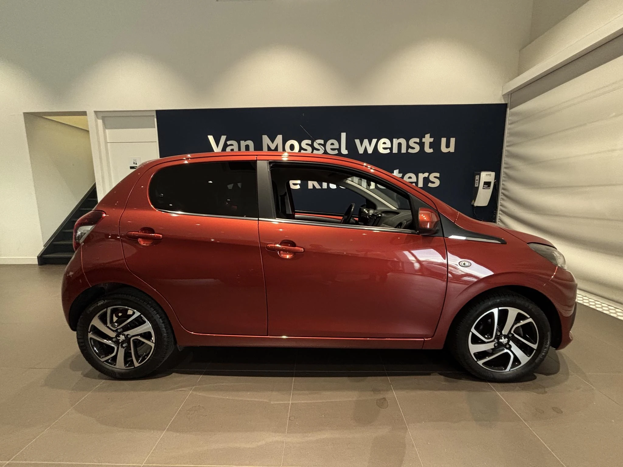 Peugeot-108-image-2