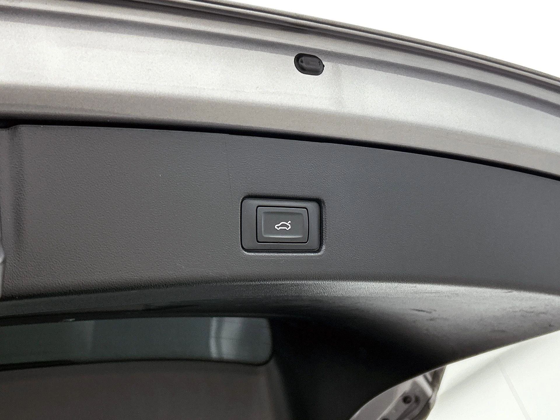 Audi-Q4 Sportback e-tron-image-31