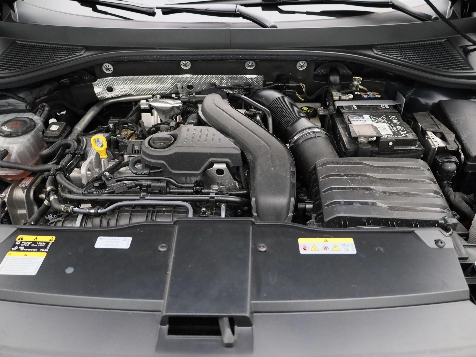 Volkswagen T-Roc 1.5 TSI R-Line | 150 PK |