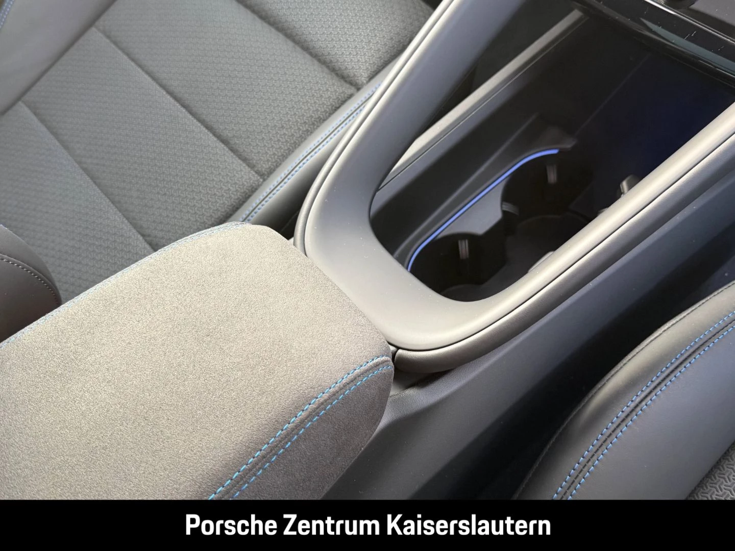 Porsche Macan GTS HA-Lenkung Head-Up Surround-View BOSE gts