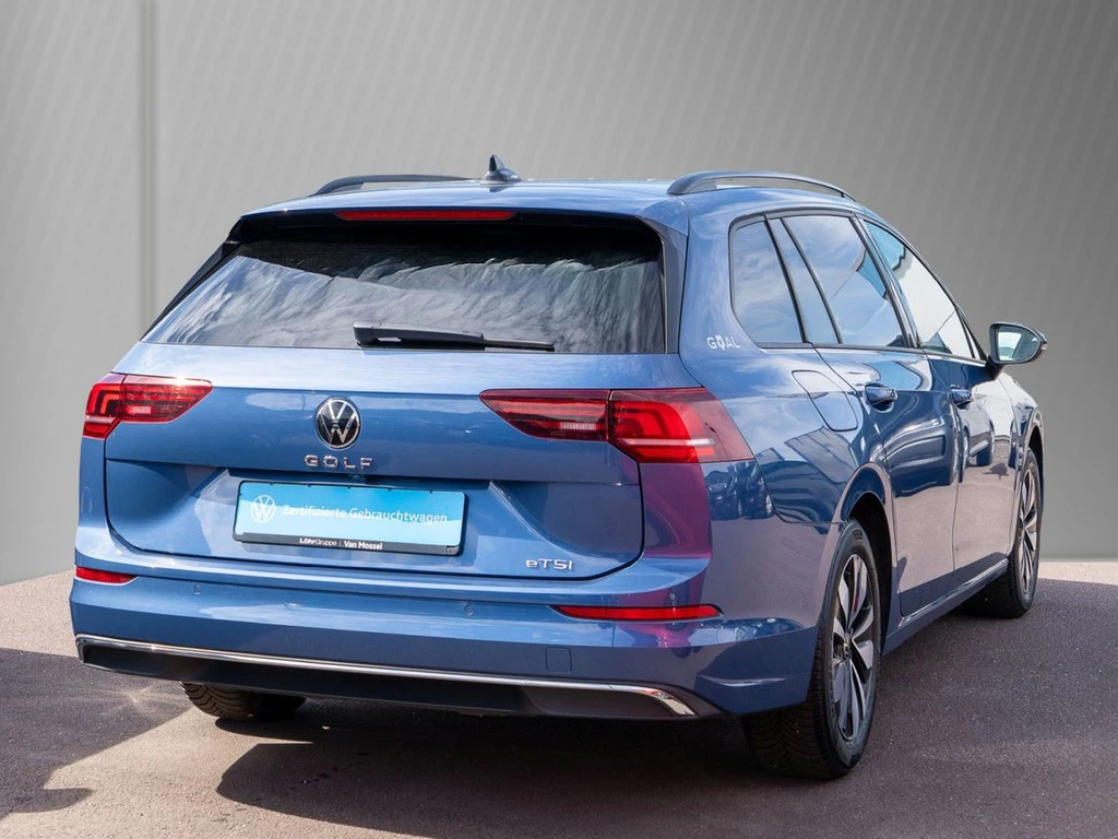 Volkswagen-Golf-image-3