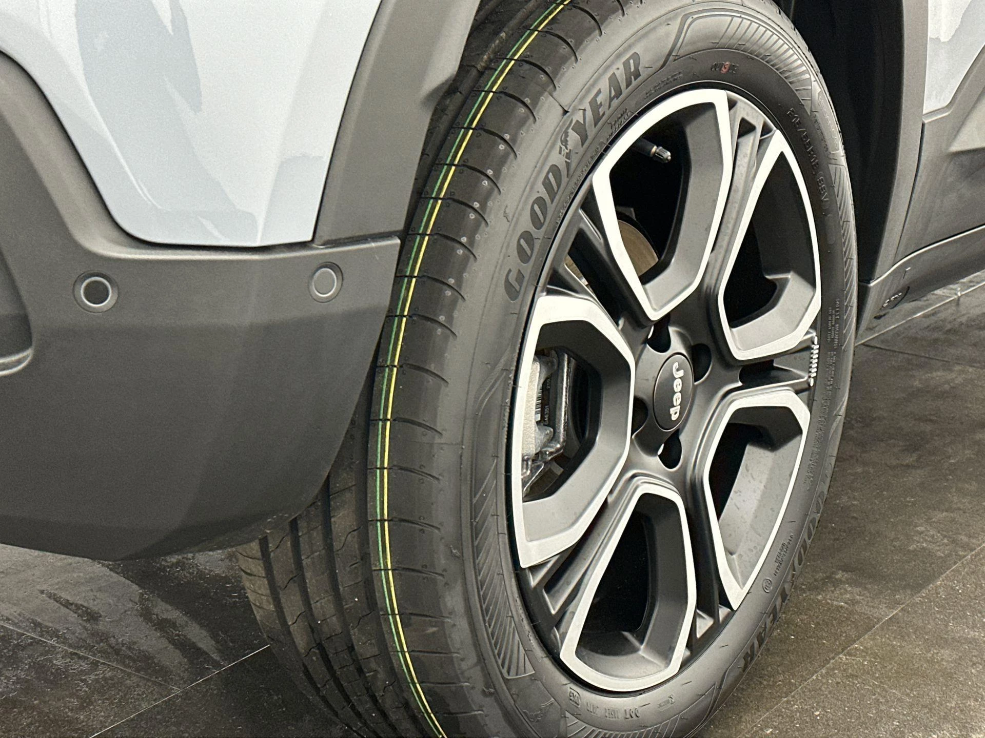 Jeep Avenger Summit 54 kWh