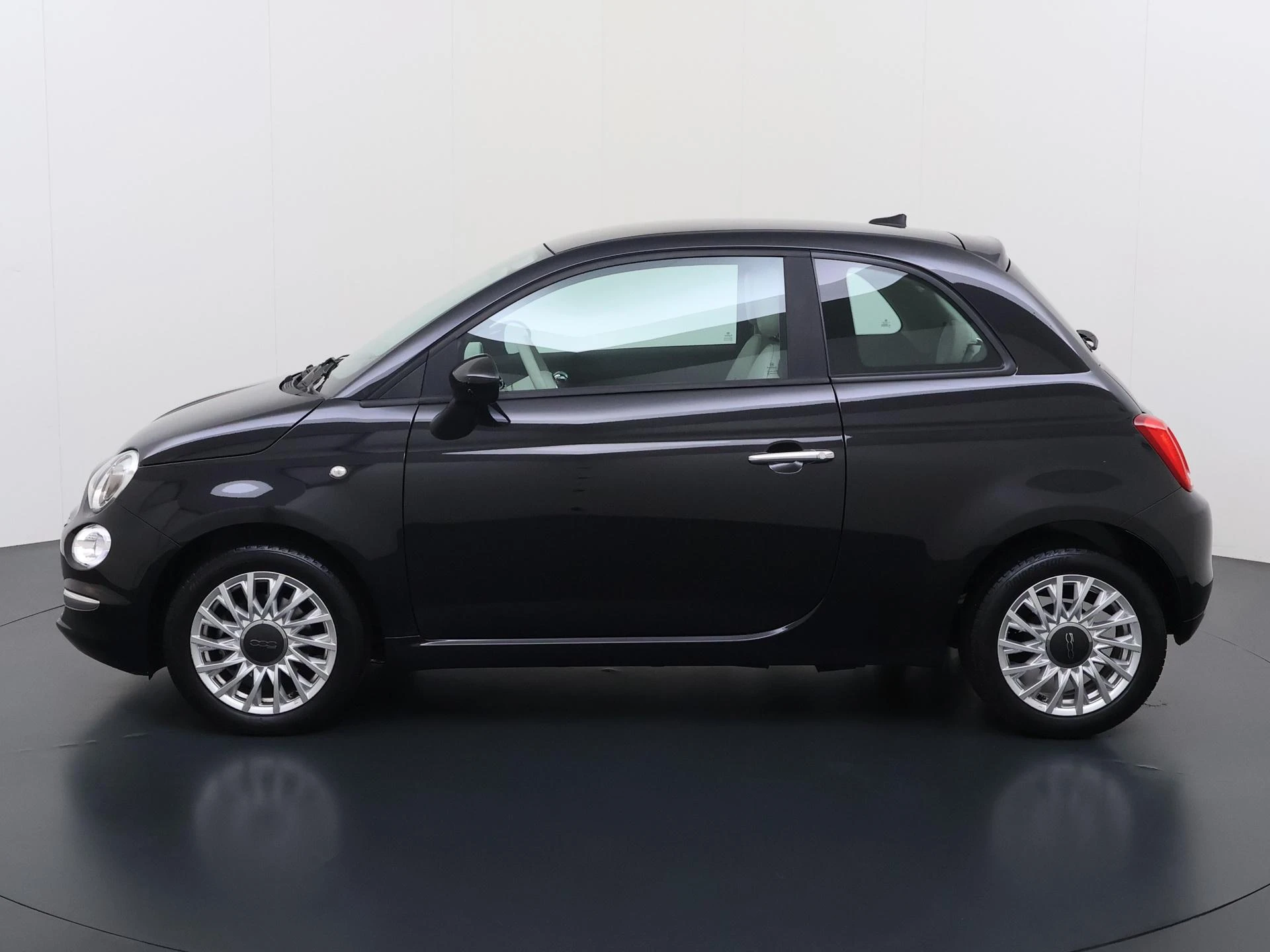 Fiat-500-image-2