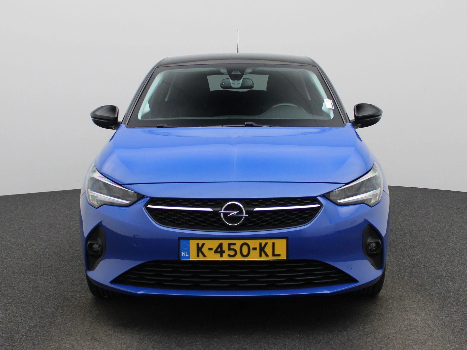 Opel-Corsa-image-2