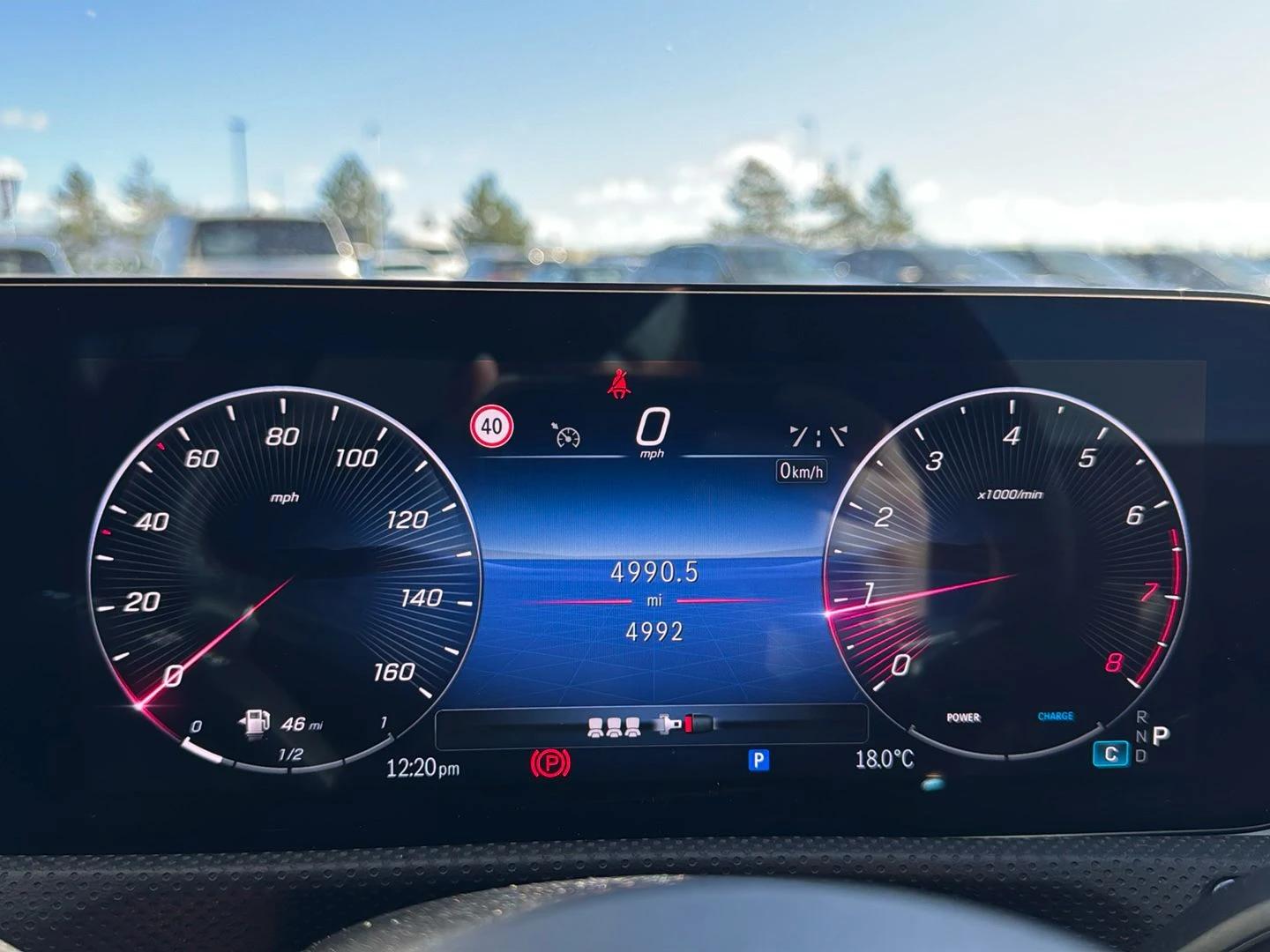 Mercedes-Benz-CLA-image-12