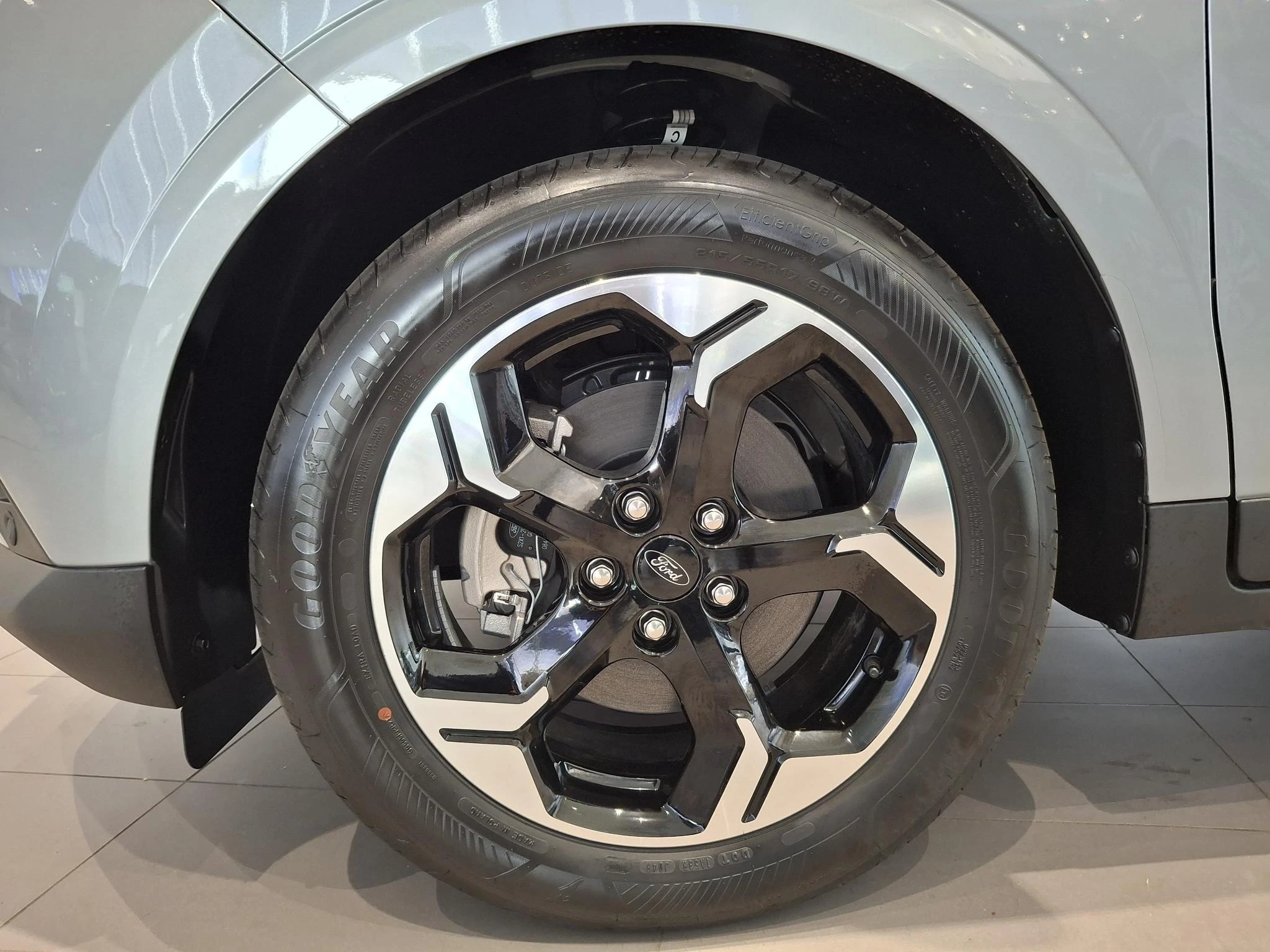 Ford-E-Transit Courier-image-9