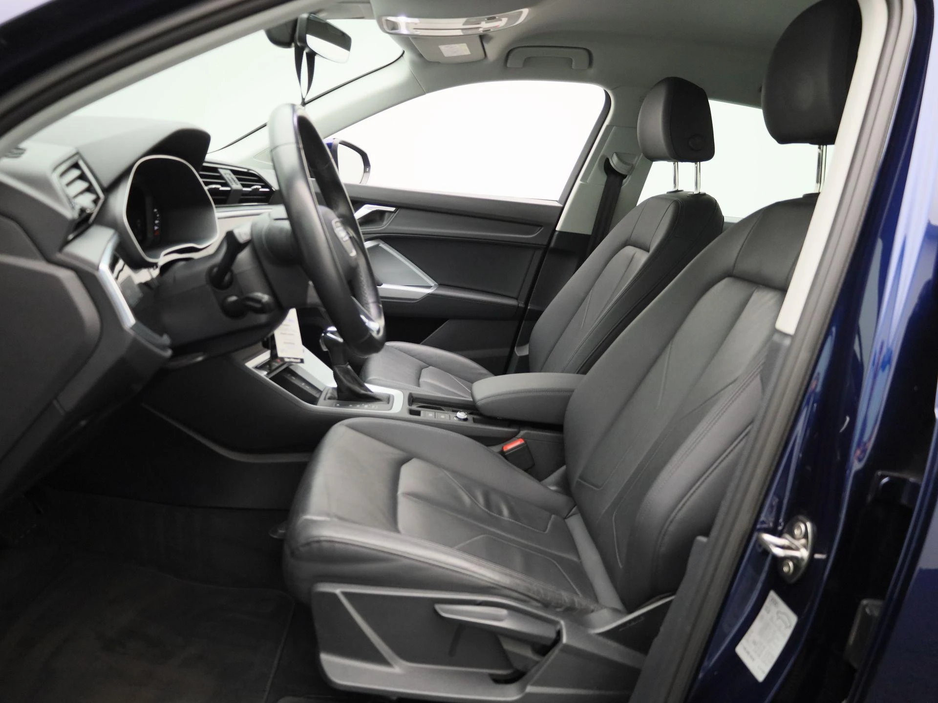Audi-Q3-image-9