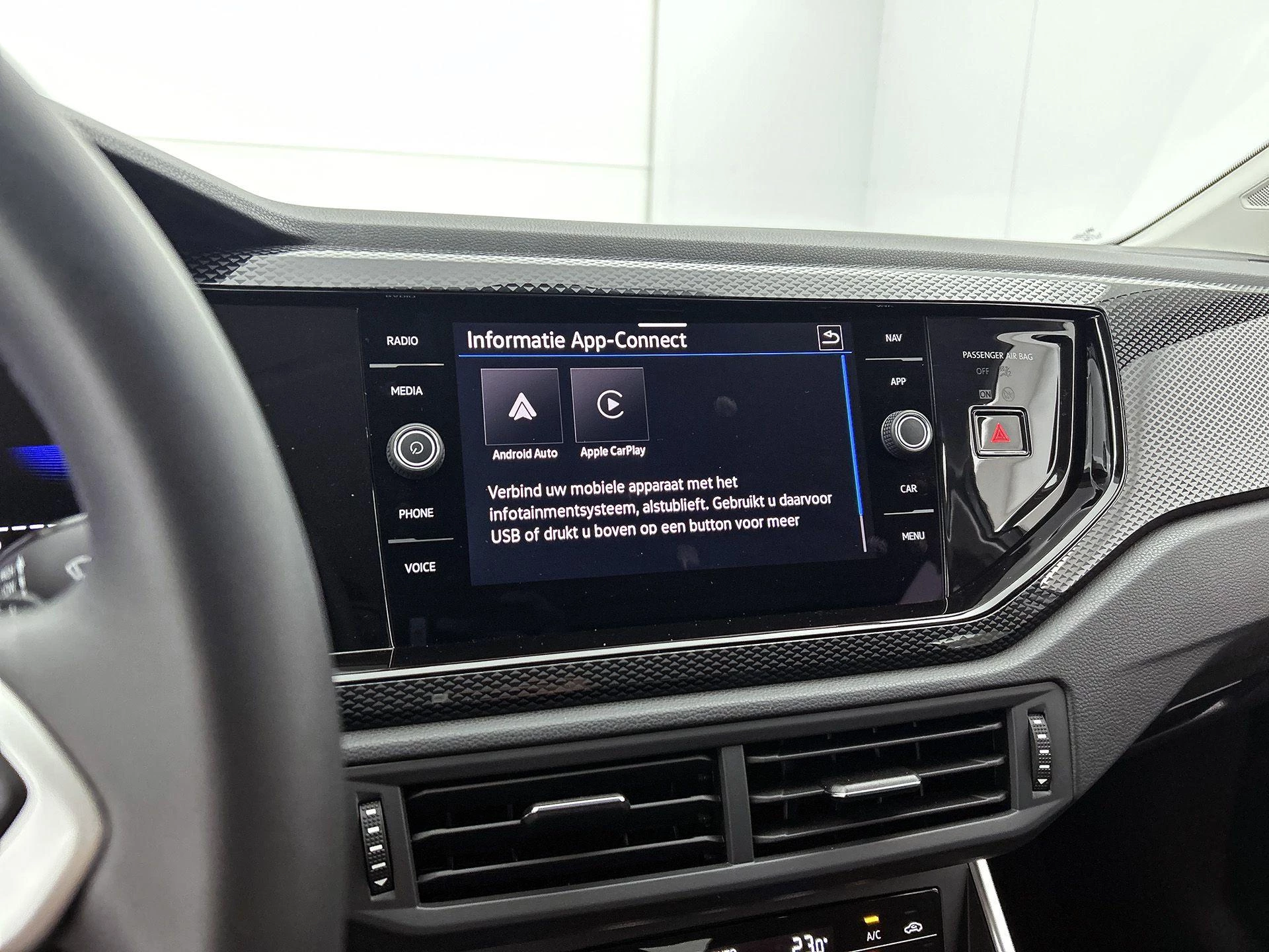 Volkswagen-Taigo-image-15