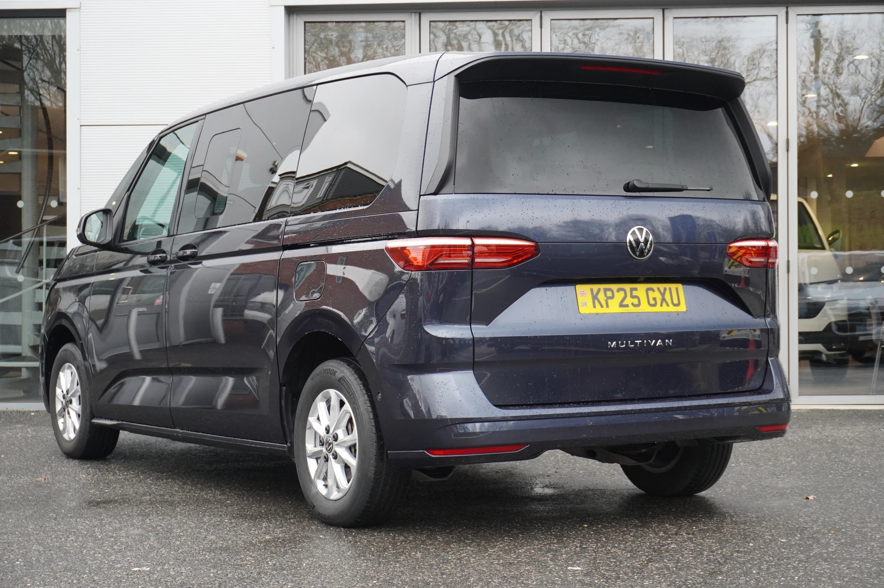 Volkswagen Multivan 2.0 TDI Life 5dr DSG