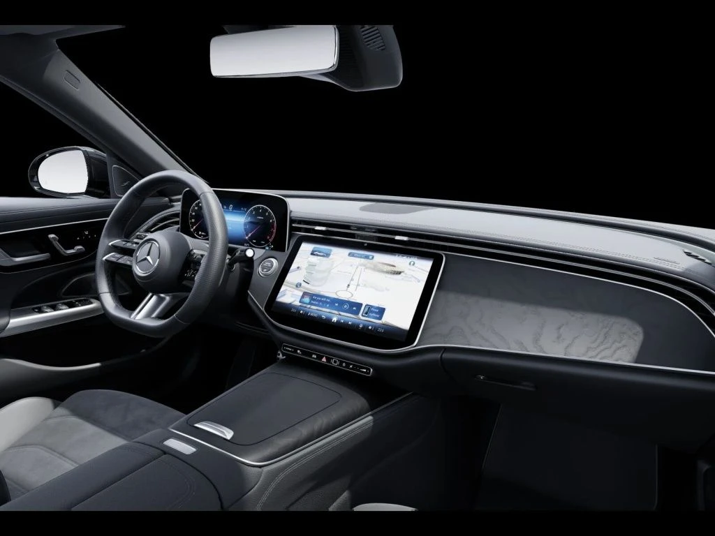 Mercedes-Benz-E-Klasse 200-image-11