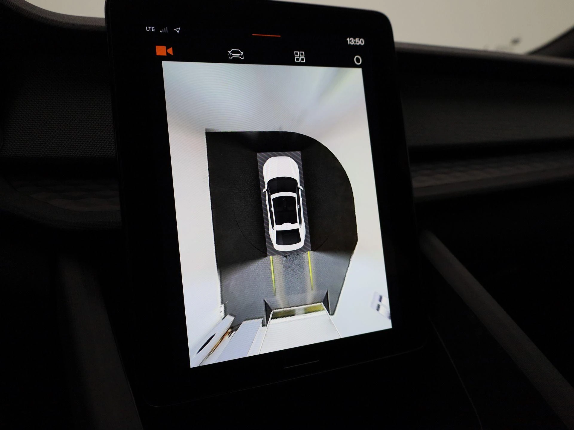 Polestar-2-image-30