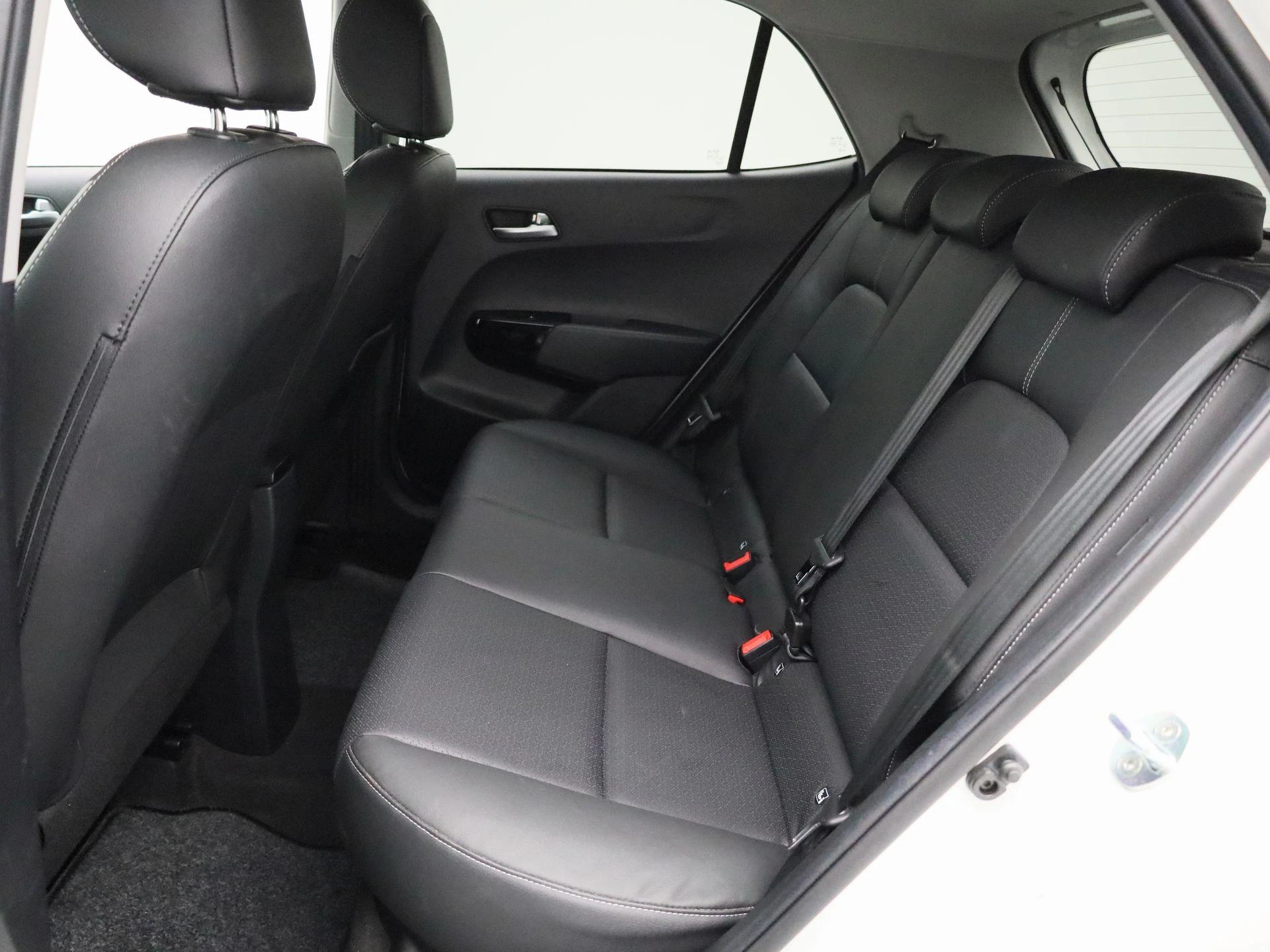 Kia-Picanto-image-10