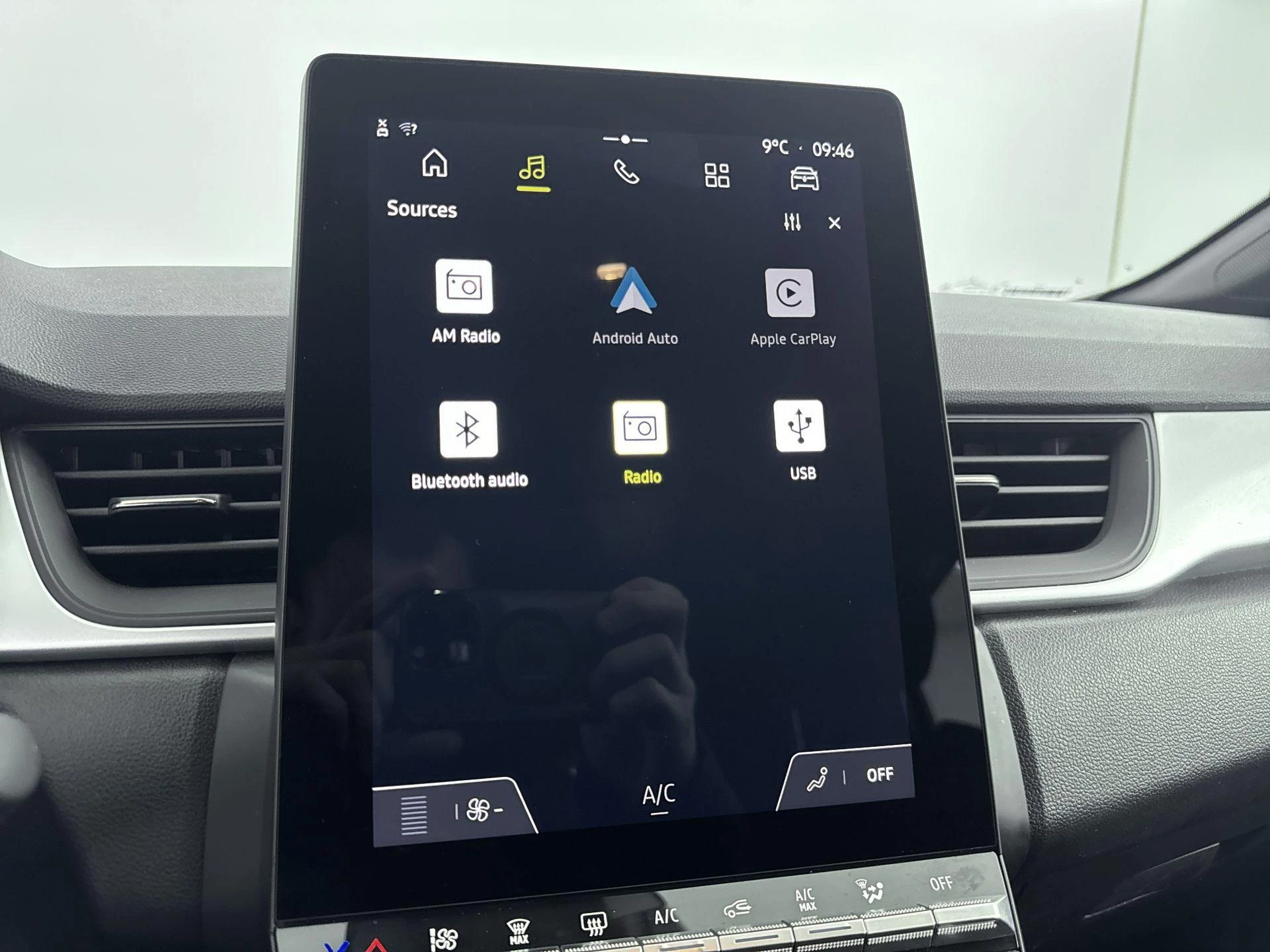 Renault-Captur-image-5