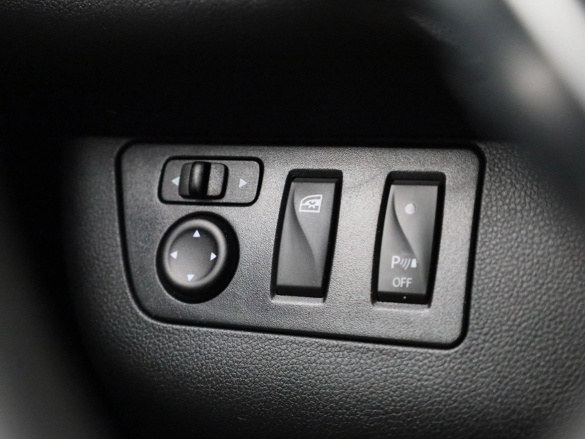 Dacia-Spring-image-29