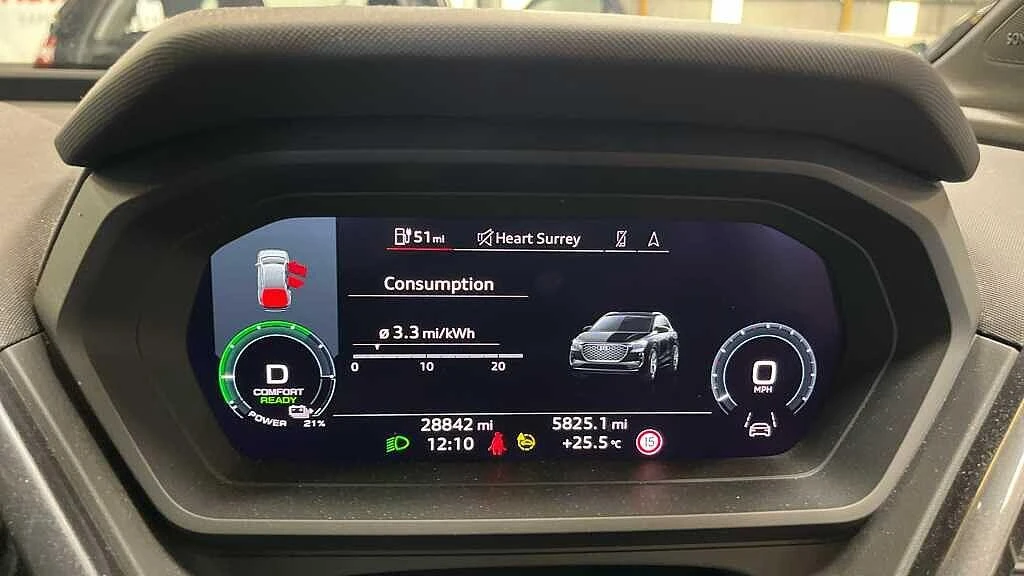 Audi-Q4 e-tron-image-39
