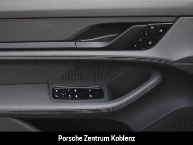 Porsche Taycan Sport Turismo s