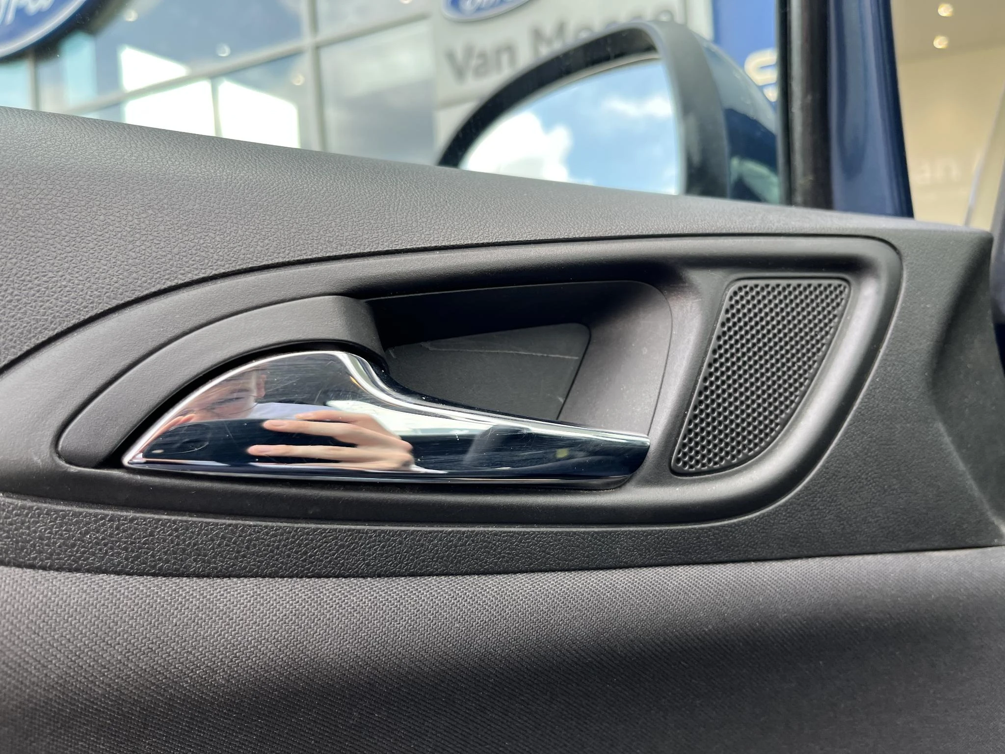 Opel-Corsa-image-14