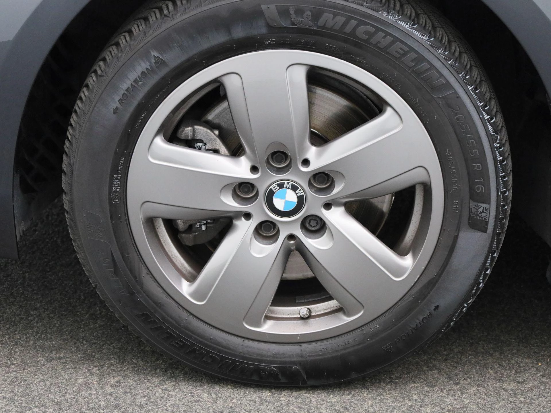 BMW Série 1 Hatch 118iA (100 kW)