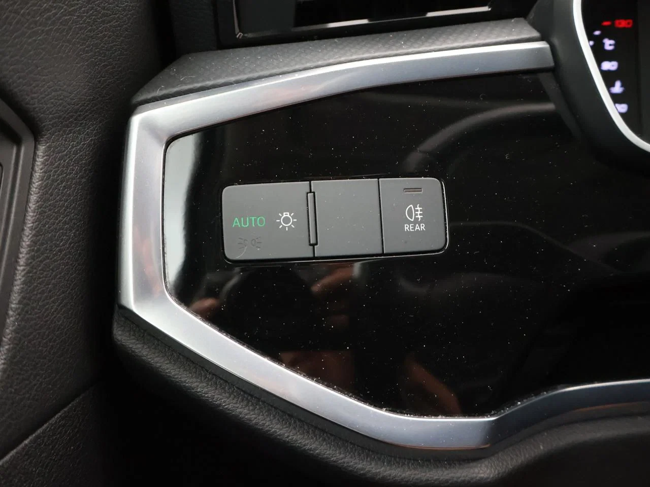 Audi-Q3-image-16
